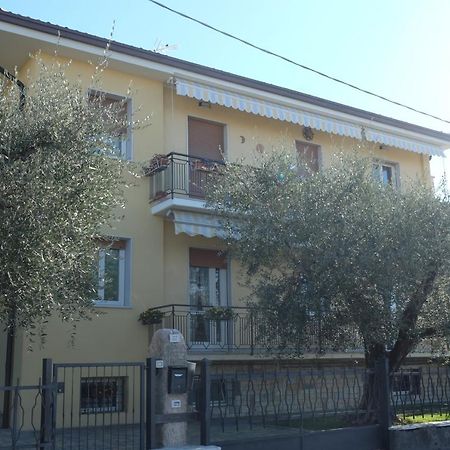 Appartamenti Bellini Bardolino Bagian luar foto