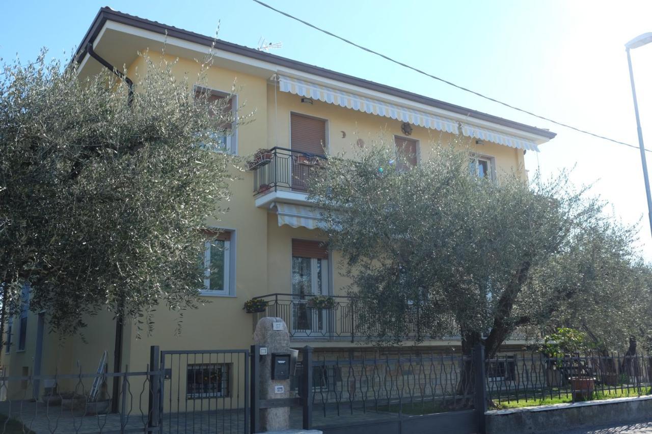 Appartamenti Bellini Bardolino Bagian luar foto