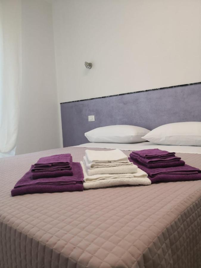 Appartamenti Bellini Bardolino Bagian luar foto