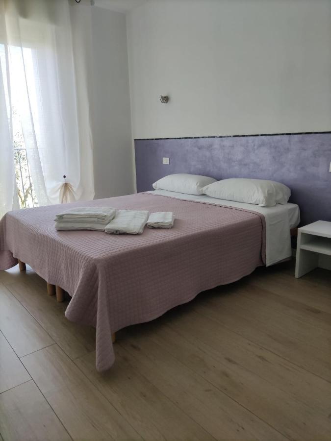 Appartamenti Bellini Bardolino Bagian luar foto